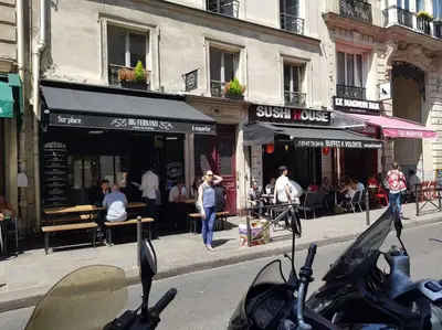 Clients de l'établissement Ideal for exploring Paris on foot