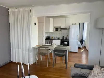 Cuisine ou kitchenette dans l'établissement Parfait pour visiter ou travailler près de Paris - Makalu