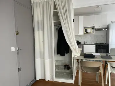 Cuisine ou kitchenette dans l'établissement Parfait pour visiter ou travailler près de Paris - Makalu