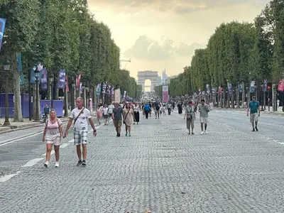 Clients de l'établissement Parfait pour visiter ou travailler près de Paris - Makalu