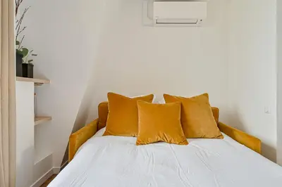 Un ou plusieurs lits dans un hébergement de l'établissement Le Cœur Sacré - 4 personnes Montmartre - Wifi