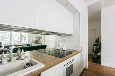 Cuisine ou kitchenette dans l'établissement Appartement 50m2 avec terrasse idéalement situé
