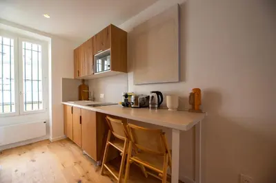 Cuisine ou kitchenette dans l'établissement Montmartre lovers