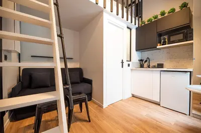 Cuisine ou kitchenette dans l'établissement Lovely Nest in Paris