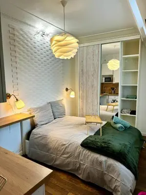 Un ou plusieurs lits dans un hébergement de l'établissement Champs-Elysées - Suite for 2 people