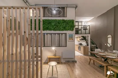 Cuisine ou kitchenette dans l'établissement MBA Splendide Appart - Proche du Moulin Rouge