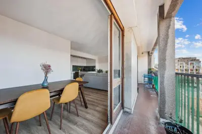 Balcon ou terrasse dans l'établissement Symphonie de l'élégance à javel by Weekome