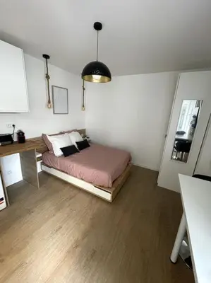 Cuisine ou kitchenette dans l'établissement Eiffel Tour Cosy Rosalia