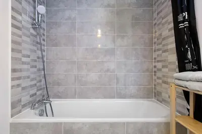 Salle de bains dans l'établissement Magnifique appartement à proximité de Paris