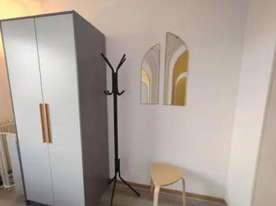 Plan de l'établissement 4 min walk to metro, 2 bedrooms &Salon, La Défense