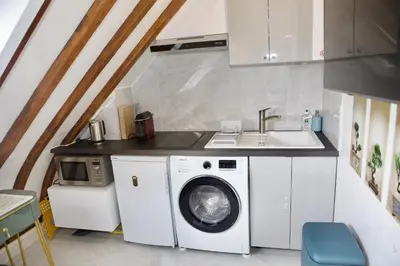 Cuisine ou kitchenette dans l'établissement EIFFEL TOWER - Passy
