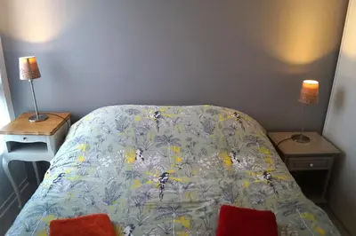 Coin salon dans l'établissement Appartement calme et lumineux à 5 mn de Paris