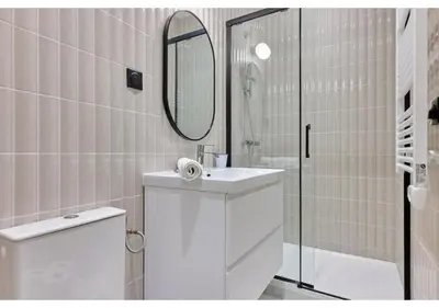 Salle de bains dans l'établissement Apartment in the center of Paris by Studio prestige