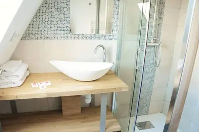 Salle de bains dans l'établissement Victor Hugo - Splendid flat near Eiffel Tower