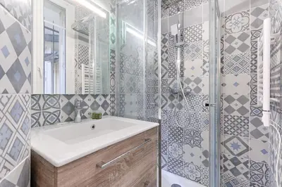 Salle de bains dans l'établissement Montmartre/Natier : Cosy Studio 2P