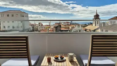 Balcon ou terrasse dans l'établissement GuestReady - Appartement Chic avec Balcon