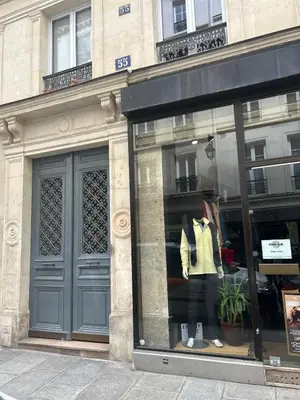 Façade ou entrée de l'établissement Joli studio rue de Nazareth