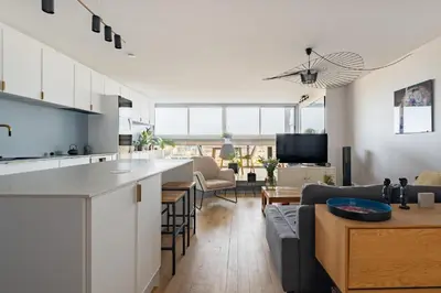 Télévision ou salle de divertissement dans l'établissement Veeve - Riverside Heights