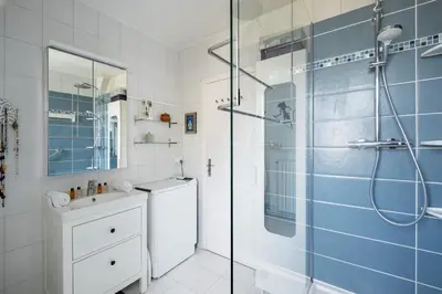 Salle de bains dans l'établissement Veeve - Beaugrenelle Skies