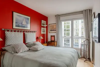 Un ou plusieurs lits dans un hébergement de l'établissement Eiffel Tower Elegant Residence