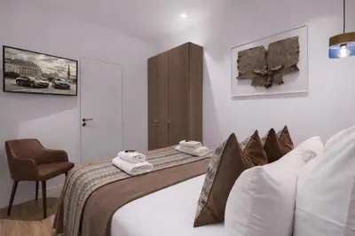 Un ou plusieurs lits dans un hébergement de l'établissement N Sublime appartement avec Sauna dans le 17e