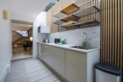 Cuisine ou kitchenette dans l'établissement Duplex avec terrasse #8 pers #Panthéon#La Sorbonne