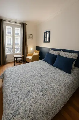 Un ou plusieurs lits dans un hébergement de l'établissement CHAMPS DE MARS - SUFFREN