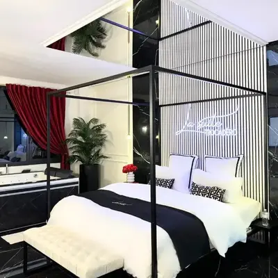 La Suite Trocadéro - Jacuzzi privatif