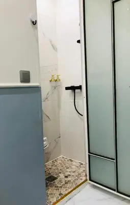 Salle de bains dans l'établissement Po1-TPSA16-RDC- ROOM Paris 16 ème