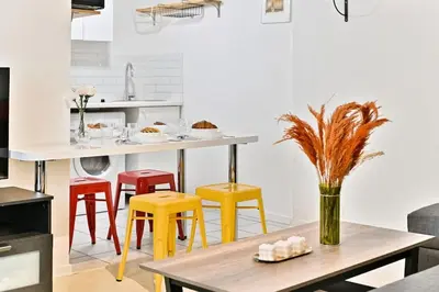 Plan de l'établissement Appartement proche Canal Saint Martin