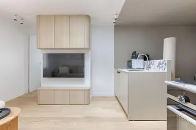 Cuisine ou kitchenette dans l'établissement MyKeypers - Luxury Design Flat 2BR/6P - Rue de Charonne !