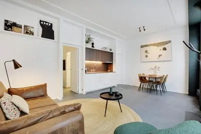 Télévision ou salle de divertissement dans l'établissement Pick A Flat's Apartment in Saint-Michel - Rue Pestalozzi