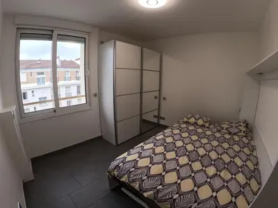 Un ou plusieurs lits dans un hébergement de l'établissement Montrouge Superbe Appartement Proche Centre Paris 2 chambres