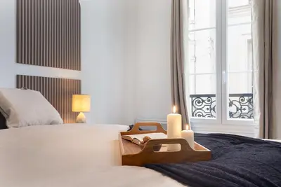 Un ou plusieurs lits dans un hébergement de l'établissement Brenne - 1 chambre à Montorgueil