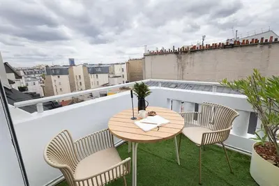 Balcon ou terrasse dans l'établissement Amalfi - Studio et terrace à Auteuil