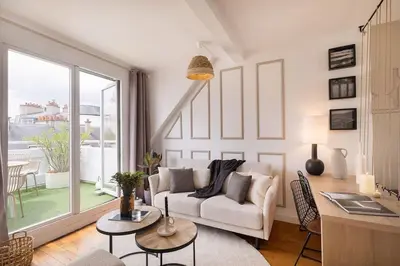 Coin salon dans l'établissement Amalfi - Studio et terrace à Auteuil