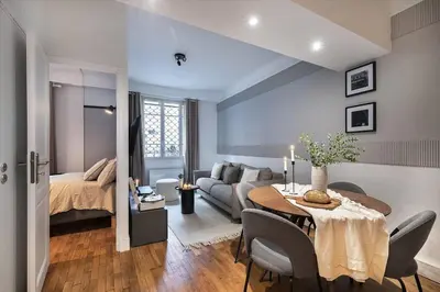 Coin salon dans l'établissement Loches - 1 chambre à Mouffetard