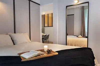 Un ou plusieurs lits dans un hébergement de l'établissement Loches - 1 chambre à Mouffetard