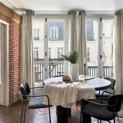 Angers - 1 chambre et balcon aux Halles