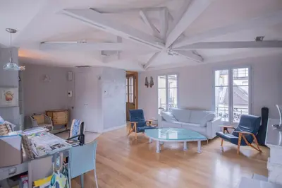 Coin salon dans l'établissement Amazing flat 3 bedrooms Notre Dame