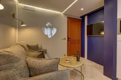 Coin salon dans l'établissement 369 Suite Fondary 5 - Superb apartment in Paris