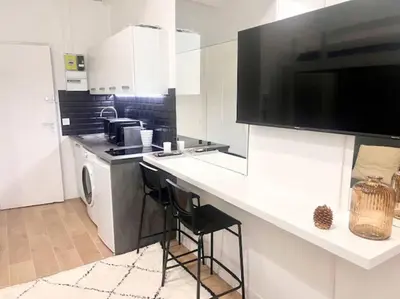 Cuisine ou kitchenette dans l'établissement Studio Annah