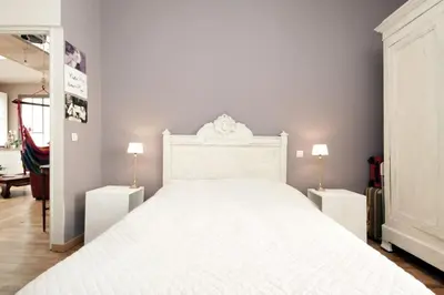 Un ou plusieurs lits dans un hébergement de l'établissement Exotic Loft in Montmartre + terrace !