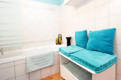 Salle de bains dans l'établissement Exotic Loft in Montmartre + terrace !