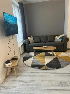 Coin salon dans l'établissement Montmartre Sacré Cœur Appartement Refait à Neuf Paris 18ème - 4 P