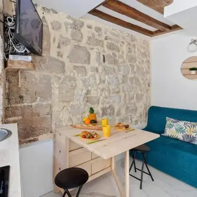 Lou - Stylish Studio Montorgueil Historic Heights