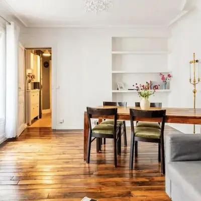 Spacious bright apartment in Montmartre Paris