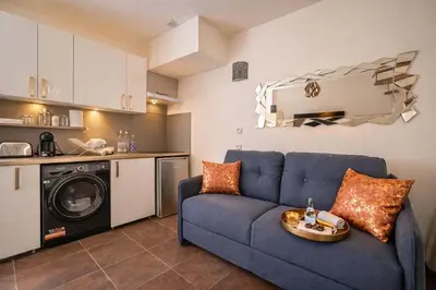 Cuisine ou kitchenette dans l'établissement Le Duplex Cœur de Montmartre # Confort et Charme - Proche Sacré-Coeur