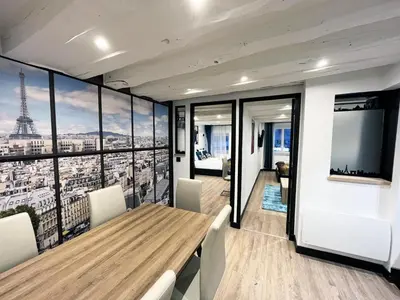 Télévision ou salle de divertissement dans l'établissement Urban Flat 175 - Loft St Denis