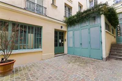 Façade ou entrée de l'établissement Appartement Quartier Le Marais Free Netflix